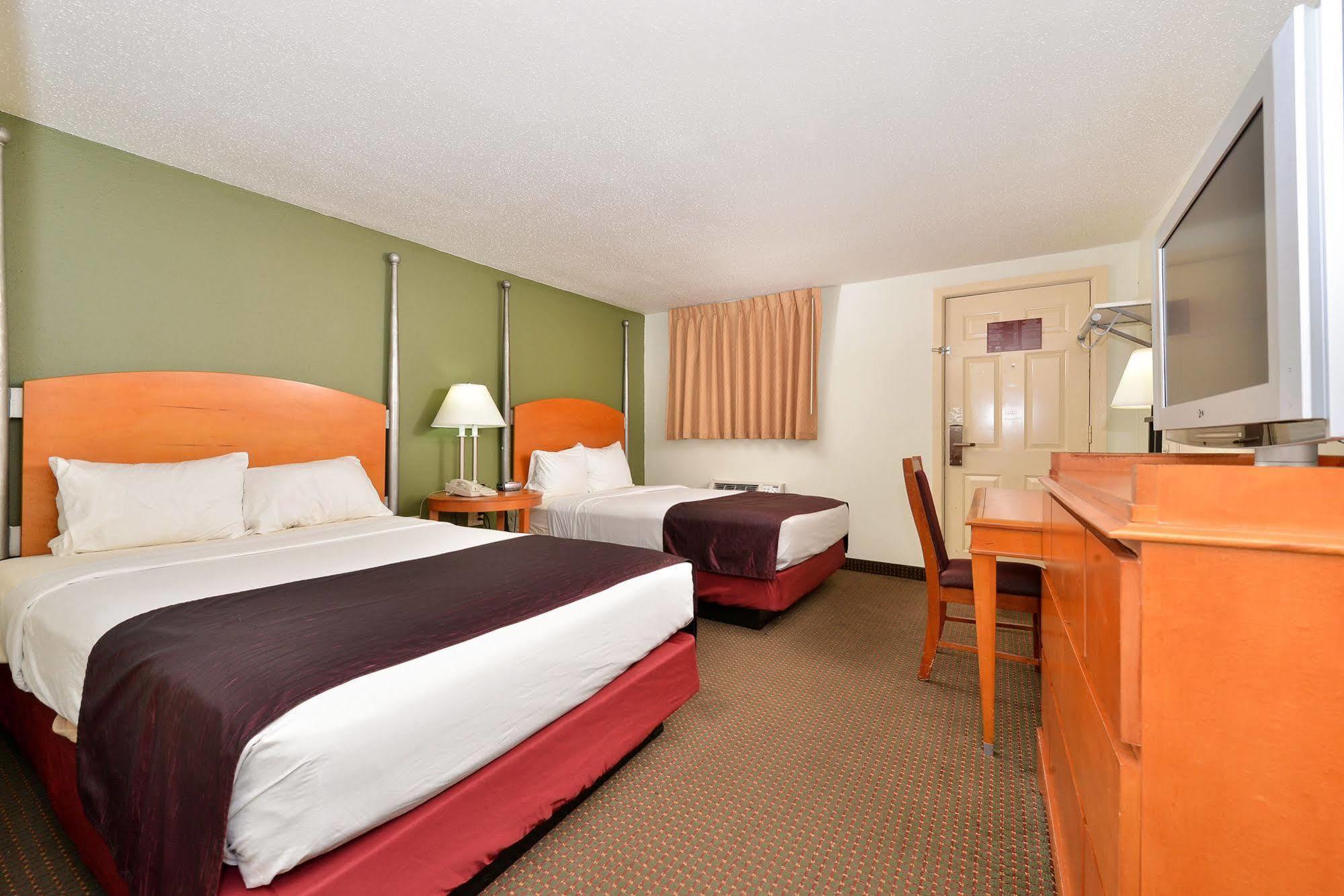 Charleston Eagle Inn Zewnętrze zdjęcie