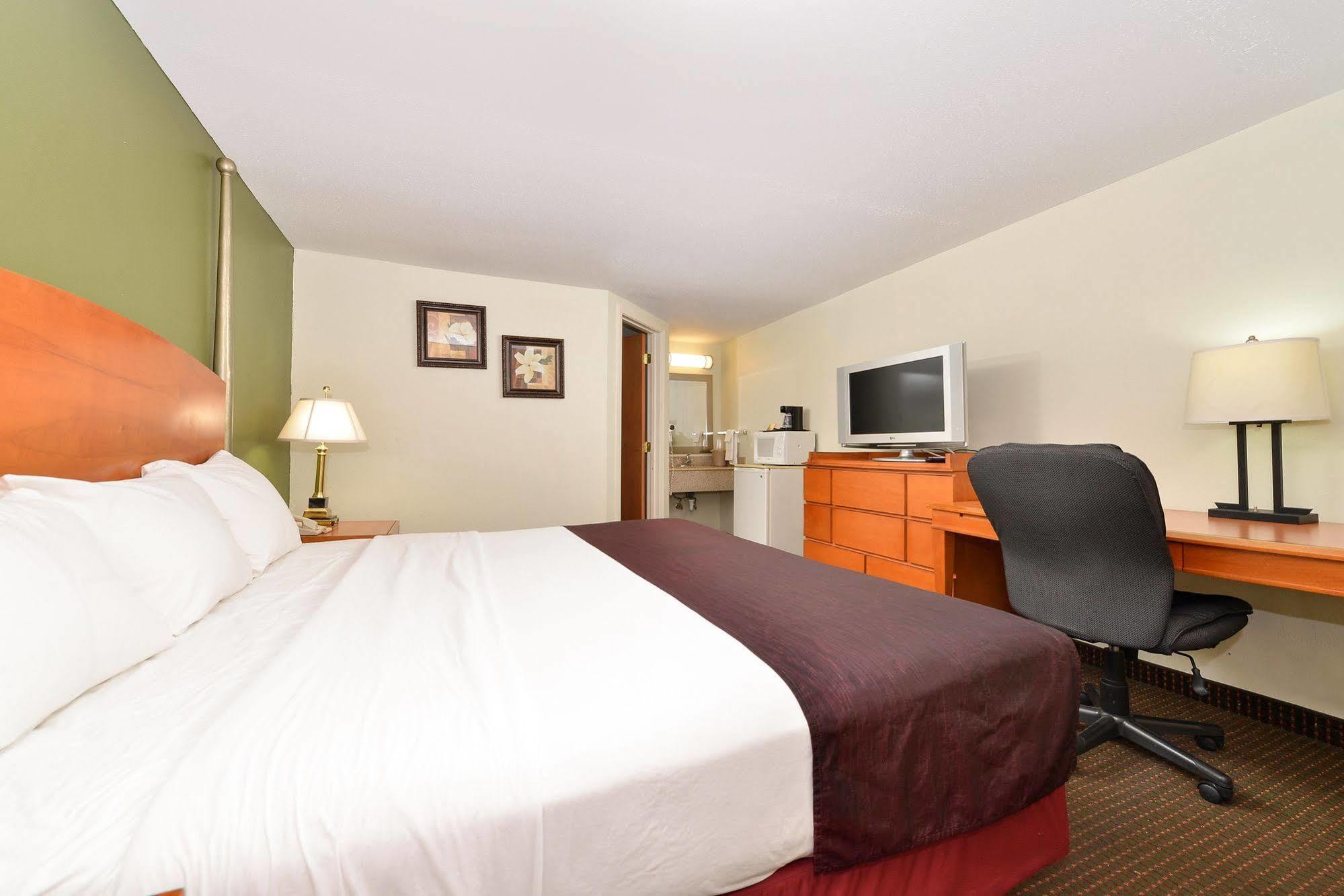 Charleston Eagle Inn Zewnętrze zdjęcie